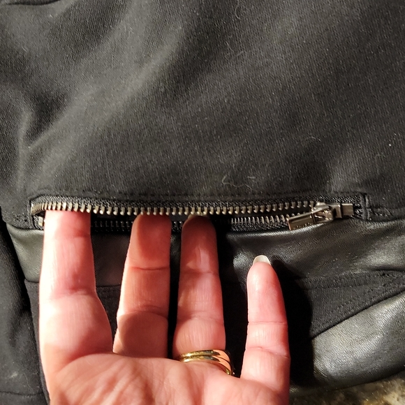 Athleta Siena Ankle Pants Faux Leather  Size 4 - Picture 15 of 16